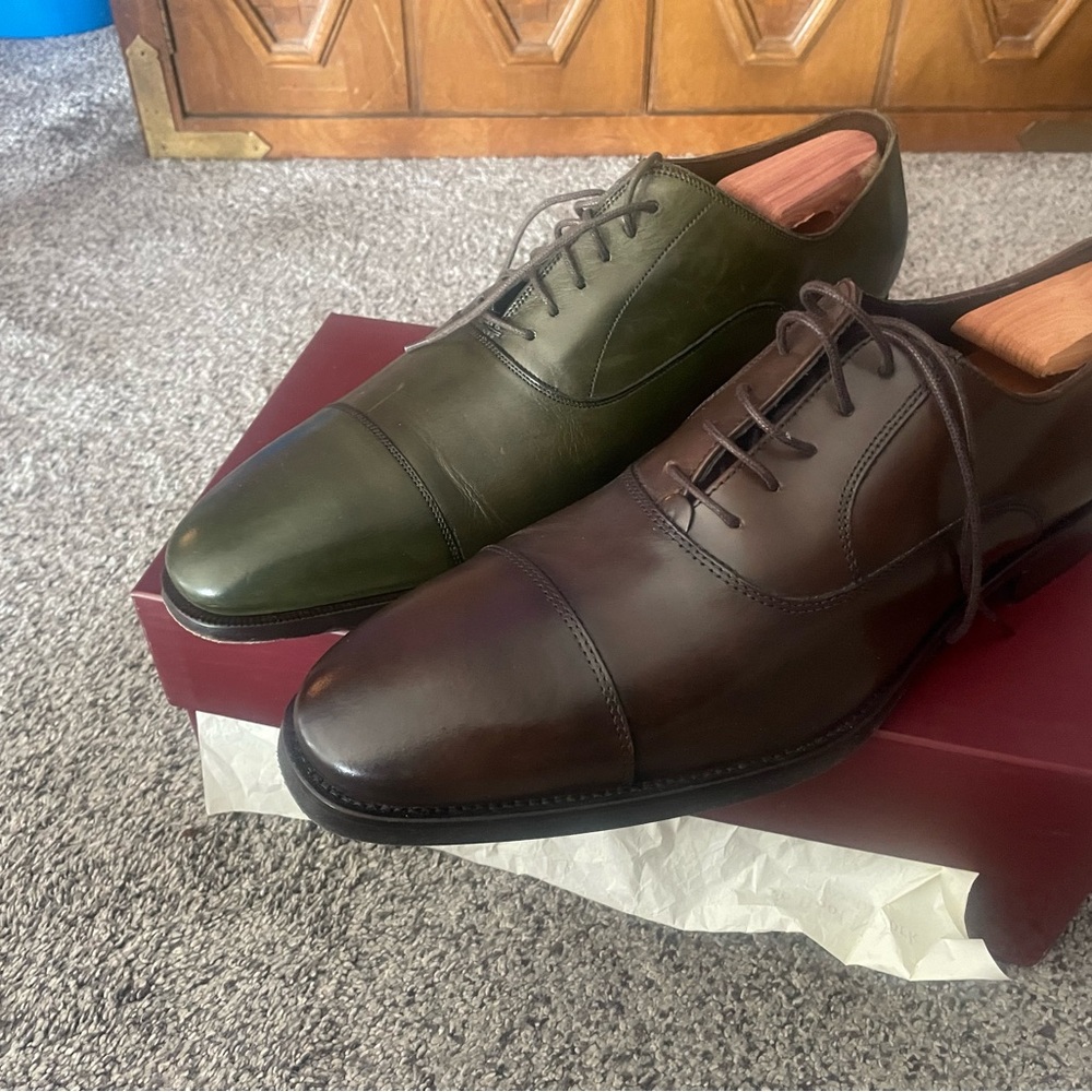 Shoes - Picture 2 of 2